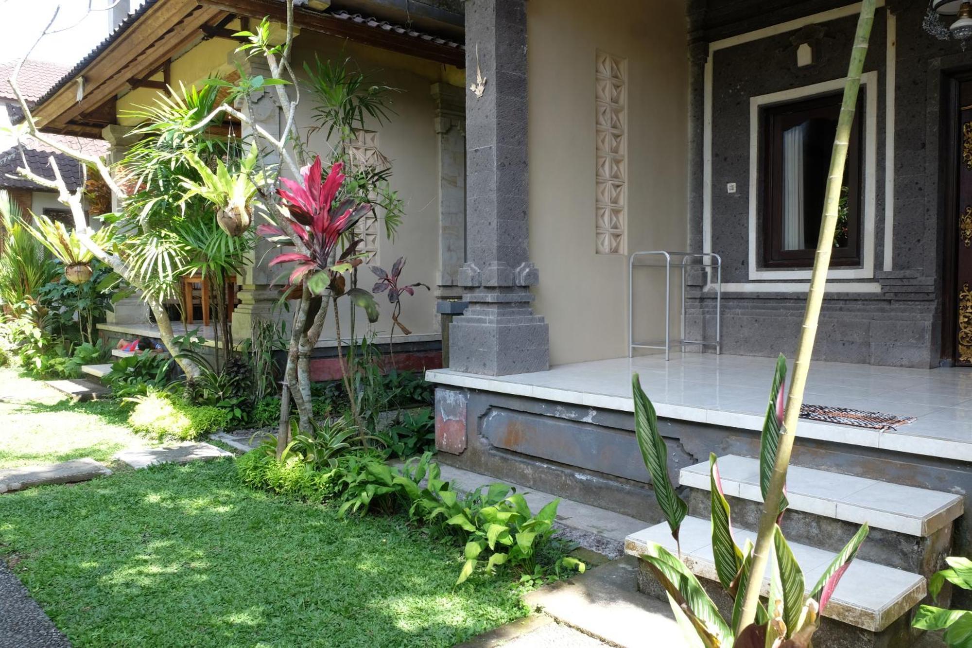 Suastika Guest House Ubud Exteriér fotografie